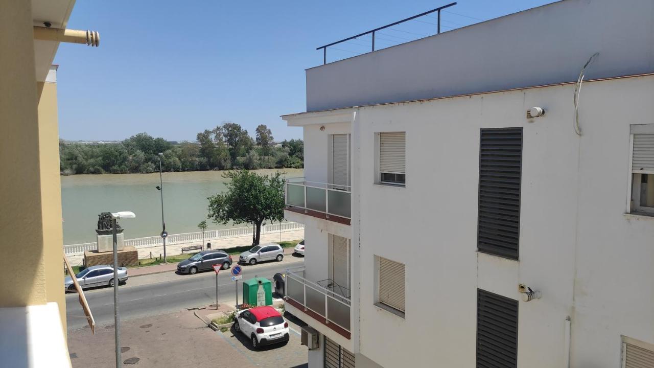Habitacion Doble Con Aseo Compartido Coria del Río Eksteriør billede